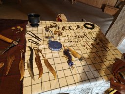 Schautisch Mitterkirchen Lange Nacht der Museen Okt 25 - Rashmi &amp; Jakob